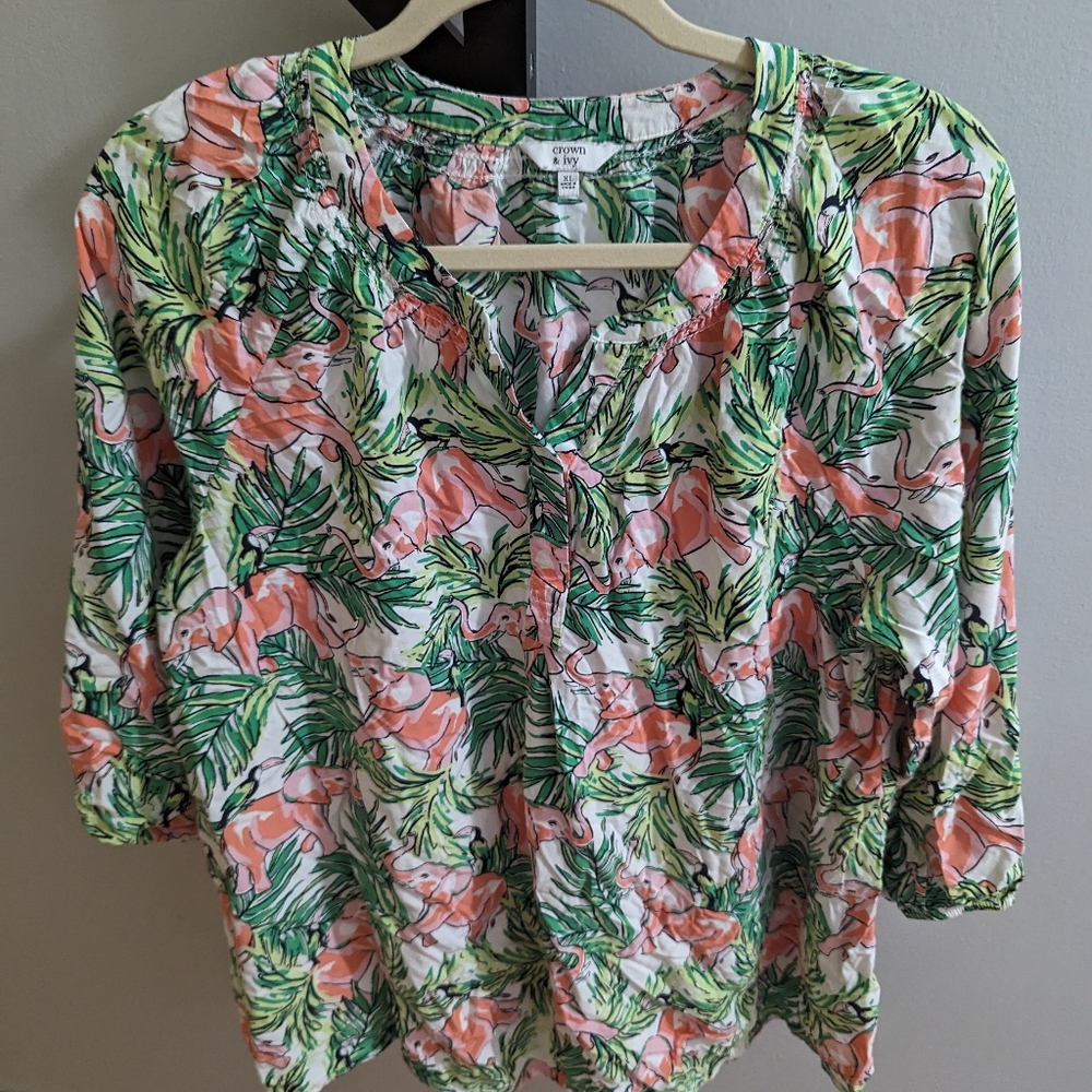 Crown and ivy top